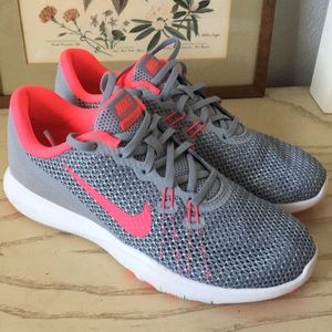 6.5 Pink&Grey Nike Sneakers